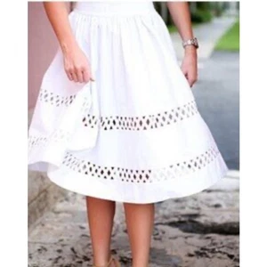 Alice + Olivia Morina Full Skirt Lattice High Rise White Skirt 4 - Picture 1 of 6
