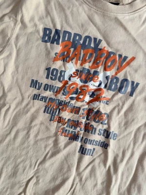 Bad Boy Club Kids Graphic T-Shirt Beige 140 Streetwear Style Vintage Y2K - Image 1 of 4