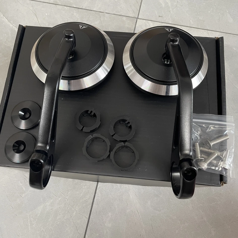 Espejo retrovisor con extremo de barra de motocicleta para Triumph Trident 660 Street Triple 675 765 Foto 1 de 4