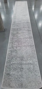 IVORY  SILVER 2'-6" x 16'-0" Back Stain Rug Reduced Price 1172772253 ADR109C-216 - Picture 1 of 4