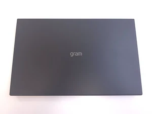 LG gram 15.6 Touchscreen (512GB SSD, Intel Core i5 13th,16GB,Iris Xe ) Laptop - Picture 1 of 7