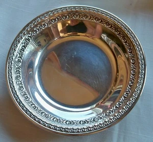 REED & BARTON SILVERPLATE BONBON BOWL #1203 VINTAGE - Picture 1 of 4