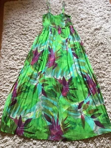 Elasticated Bust full length floral dress/half lined skirt /adjustable straps-M - Picture 1 of 4