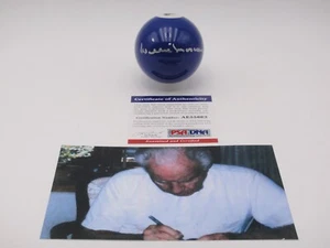 WILLIE MOSCONI SIGNED PSA/DNA CERTIFIED AUTOGRAPHED #2 BILLIARD POOL BALL - Picture 1 of 5