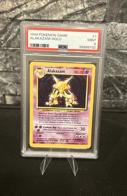 PSA 9 Alakazam 001/102 Base Set Holo (1999) - Image 1 of 2