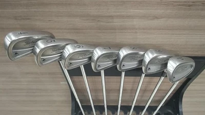 ◼️7pcs◼️ Titleist DCI 990 Iron Set 7clubs 4-9,Pw Shaft Dynamic Gold S400 Flex S - Image 1 of 4