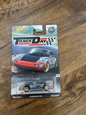 Porsche 964 VHTF Hot Wheels Car Culture Track Day 1:5 - Изображение 1 из 2