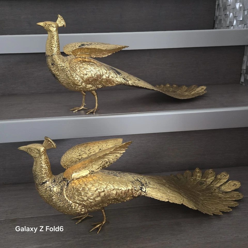 PAR DE DECANTADORES ENORMES ANTIGUOS DORADOS DE PLATA ESTERLINA PAVO REAL PÁJAROS  Foto 1 de 4