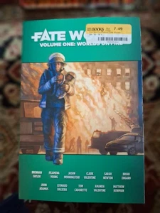 Evil Hat: FATE RPG Sourcebook - FATE WORLD BOOK 1: WORLDS ON FIRE - Imagen 1 de 2