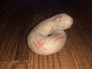 1.45” Jemez Pueblo Pottery Snake Fetish / Effigy By Mary Lucero Native American - Picture 1 of 7