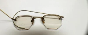 Marco de gafas Bausch&Lomb B&L marcado 1/10 12 K GF en puente y templos vintage - Imagen 1 de 7