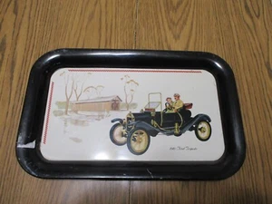 Vintage 1910 Ford Torpedo Metall Serviertablett Schoß TV Tablett Blech Oldtimer Kunst MCM - Bild 1 von 4