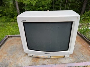 Sony 13” Trinitron Model KV-13TR29 (1993) White TESTED WORKS Gaming No Remote - Picture 1 of 16
