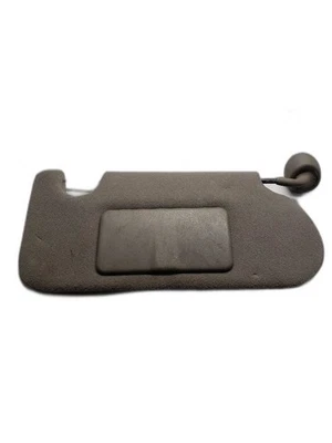 Passenger Right Sun Visor With Illumination Fits 02-04 BRAVADA 1325577 - Image 1 of 4