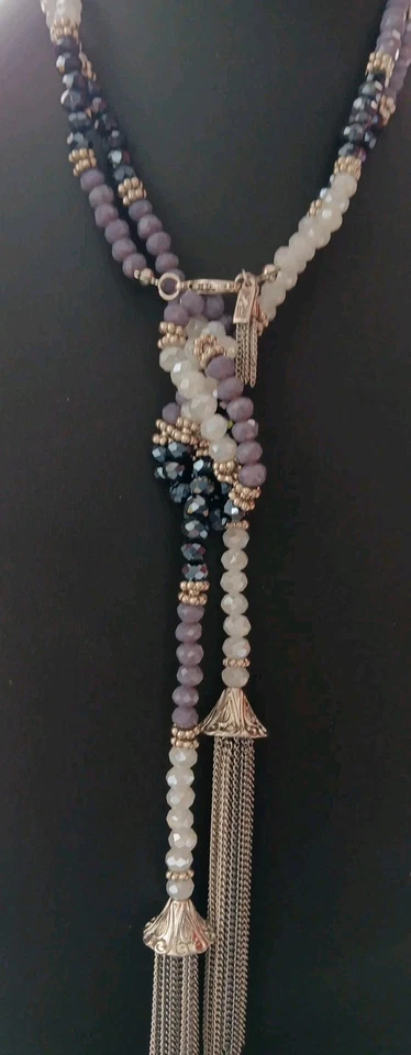 VERA WANG, anudado púrpura, blanco y negro, vidrio facetado con collar de borla, 44" Foto 1 de 4