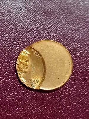 1986 D Off Center Lincoln Cent - Image 1 of 3