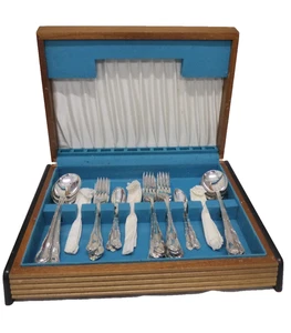 42 teiliges A1 Besteckset im Holzkasten - Bild 1 von 22