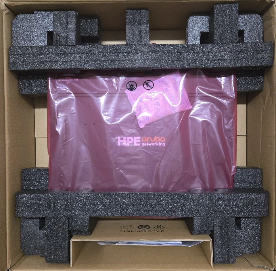 HPE Aruba 6300M 48P SmartRate  1/2.5/5GbE Class 6 PoE / 4P SFP56 Switch JL659A - Image 1 of 1