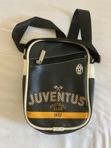 JUVENTUS CALCIO Marsupio Borsello a Tracolla Prodotto Ufficiale 22x17 cm - Foto 1 di 4
