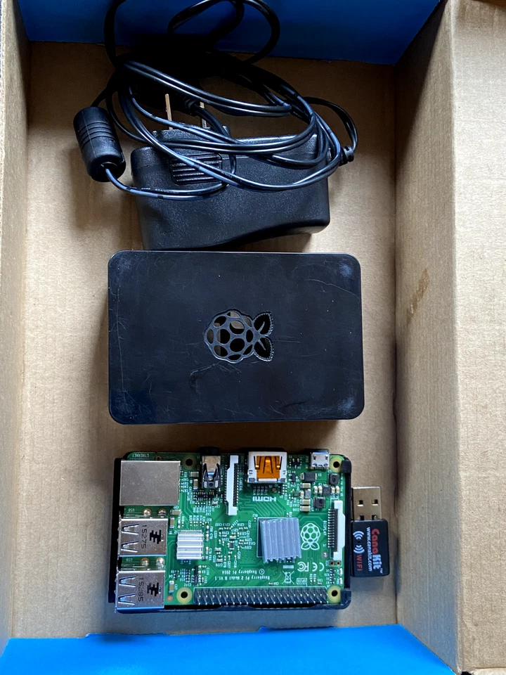 Placa Raspberry PI 2 Modelo B V1.1 con Estuche y Adaptador Wifi Alimentación y HDMI Foto 1 de 3