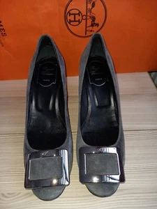 Roger Vivier Paris Belle Pumps aus echtem Wildleder Schnalle Block High Heels Schuhe grau - Bild 1 von 12
