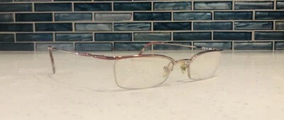 Valentino Vintage Eyeglasses Italy Halfrim V5260 Cat/oval Lens 49-19-135 - Image 1 of 4