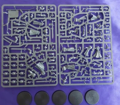 GAMES WORKSHOP Warhammer - Age of Sigmar - Stormcast Eternals - 5 Vanquishers (unità), NUOVO