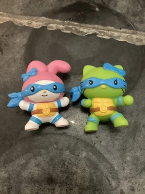 McDonald's Teenage Mutant Ninja Turtles x Hello Kitty Lote 2 Figuras Sueltas Foto 1 de 2