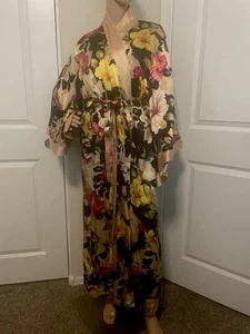 Victoria’s Secret Vintage 100% Seide Dessous Cover Up Kimono geblümt Gr. S/M - Bild 1 von 17