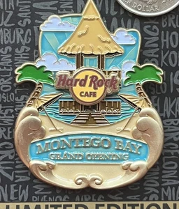 Hard Rock Cafe Pin Montego Bay Grand Opening 3-D Icon Tiki Hut - Bild 1 von 3