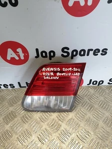 TOYOTA AVENSIS 2009 - 2011 DRIVERS SEDÁN LATERAL LED LUZ DE FRENO TRASERO - Imagen 1 de 3