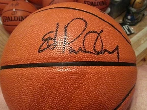 Ed Pinckney Villanova Wildcats signed NBA REPLICA BASKETBALL EXACT PROOF 2016 - Picture 1 of 4
