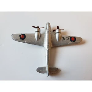 Dinky Toys #62b Bristol Blenheim Medium Bomber - Picture 1 of 3