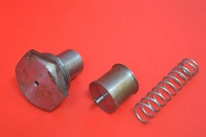 BA829 HARLEY JD RELIEF VALVE COMPLETE W/ SPRING 1911-1914 TWINS - Foto 1 di 4