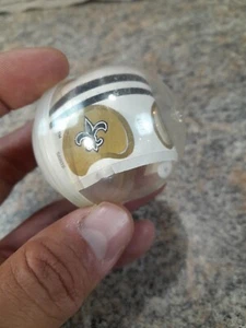 Vintage Mini Football Helm New Orleans Saints Kaugummiautomat - Bild 1 von 4