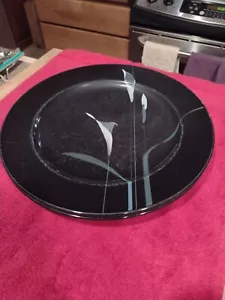 2 - Mikasa Galleria Opus Black Calla Lily 11" Dinner Plates - Picture 1 of 7
