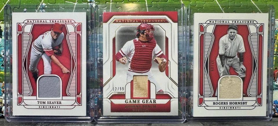¡Leyendas de los Rojos de Cincinnati! Banco / Seaver / Hornsby Juego Materiales Usados 2025 NT Foto 1 de 4