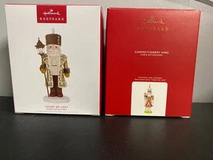 Hallmark Noble Cascanueces 2020 Confectionary King y 2022 Count Of Cozy - Imagen 1 de 10