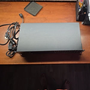 Przełącznik Ubiquiti EdgeSwitch 16 - 16 portów - zarządzany - czarny (ES-16-150W) - Zdjęcie 1 z 11