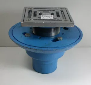 Conjunto de carrocería Zurn 415 2" con colador cuadrado de acero inoxidable 4 x 4 - Imagen 1 de 3