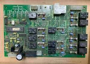 Waschmaschine CCA Relais Ausgangsplatine, 24VDC Speed Queen Teile-Nr: F 370434, F370434P [gebraucht] - Bild 1 von 3