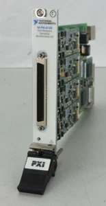 Tarjeta DAQ National Instruments NI PXI-6120 16 bits entrada analógica simultánea - Imagen 1 de 7