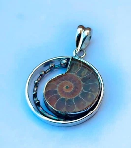 Ammonite Pendent Gemstone 925 Sterling Silver Gift Pendent Designer Pendant - Picture 1 of 6