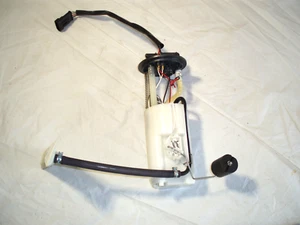 BOMBA DE COMBUSTIBLE 2211789 PARA POLARIS PRO R PREMIUM / ULTIMATE 2024 - Imagen 1 de 6