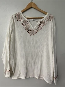 C.D. Daniels Women’s Beige Floral Peasant Top Embroidered Blouse Boho Gauzy - Picture 1 of 5