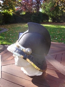 Britischer Feuerwehrhelm aus Leder Anfang 20. Jahrhundert, von Hendry aus Glasgow. - Bild 1 von 6