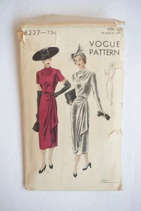 1940s (?) Vintage Vogue 6227 DRESS Size 12 Bust 30/Hip 33--Complete - Picture 1 of 2