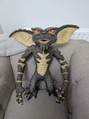Evil Stripe Gremlin Puppet Prop Replica Trick or Treat Studio 1:1 scale - Image 1 of 3