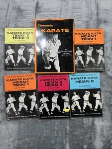 Vintage Masatoshi Nakayama Karate Bücher Bestes Karate/Kata Taschenbuch Posten von 6 - Bild 1 von 9