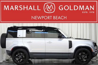 Land Rover Defender 110 2020 - primera edición, ruedas de 20 pulgadas, contraste negro Foto 1 de 4